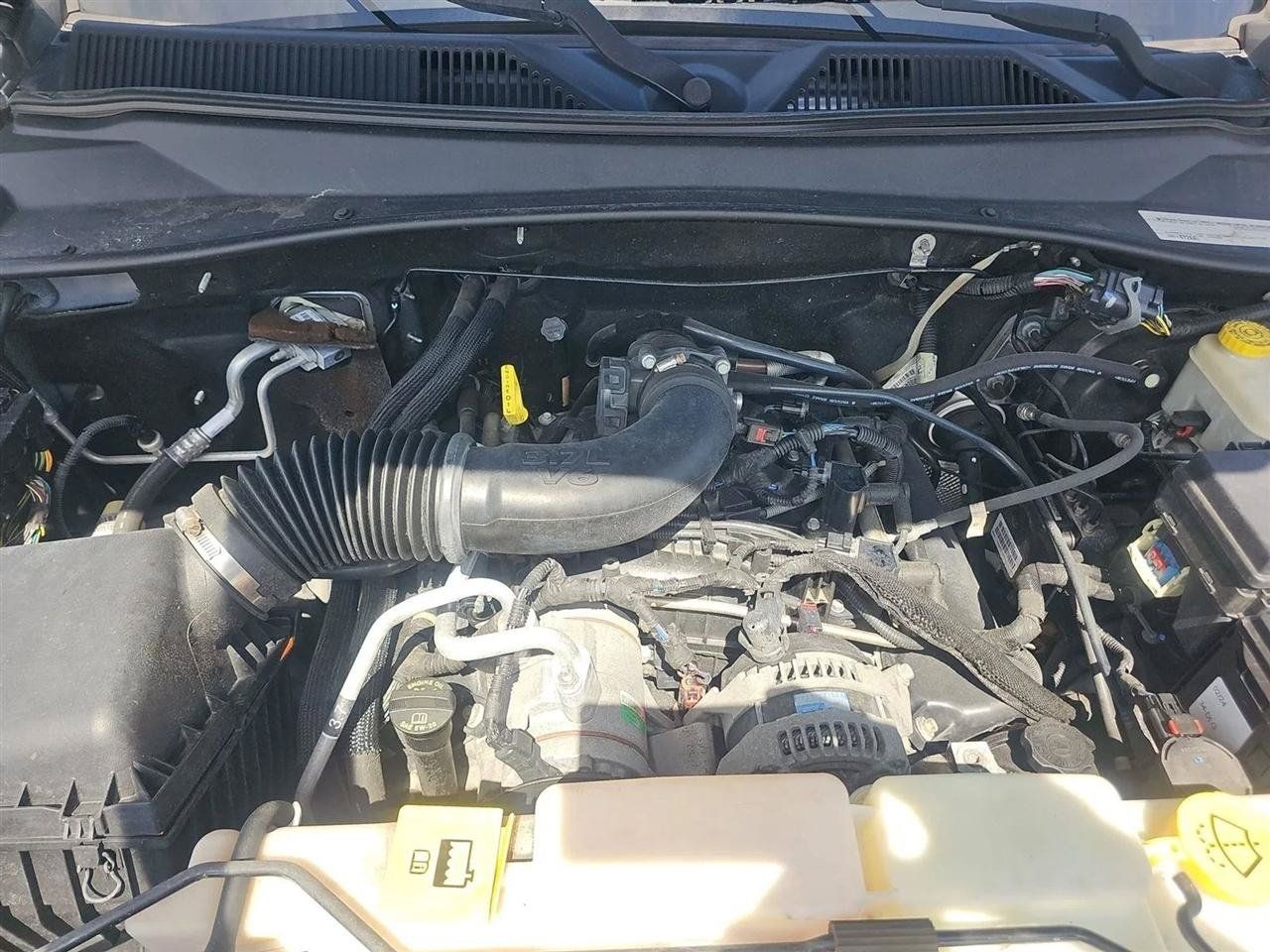 Used 2012 Jeep Liberty Sport RWD image 16