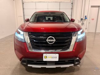 Used 2023 Nissan Pathfinder Platinum w/ Cargo Package FWD video 2