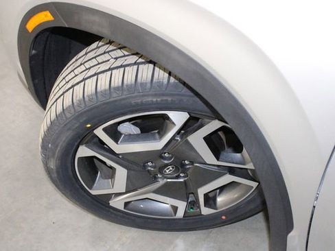 Used 2024 Hyundai Palisade Limited image 46