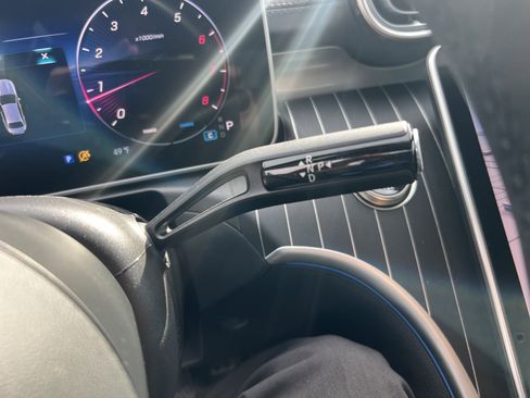 Certified 2025 Mercedes-Benz C 300 4MATIC Sedan image 25