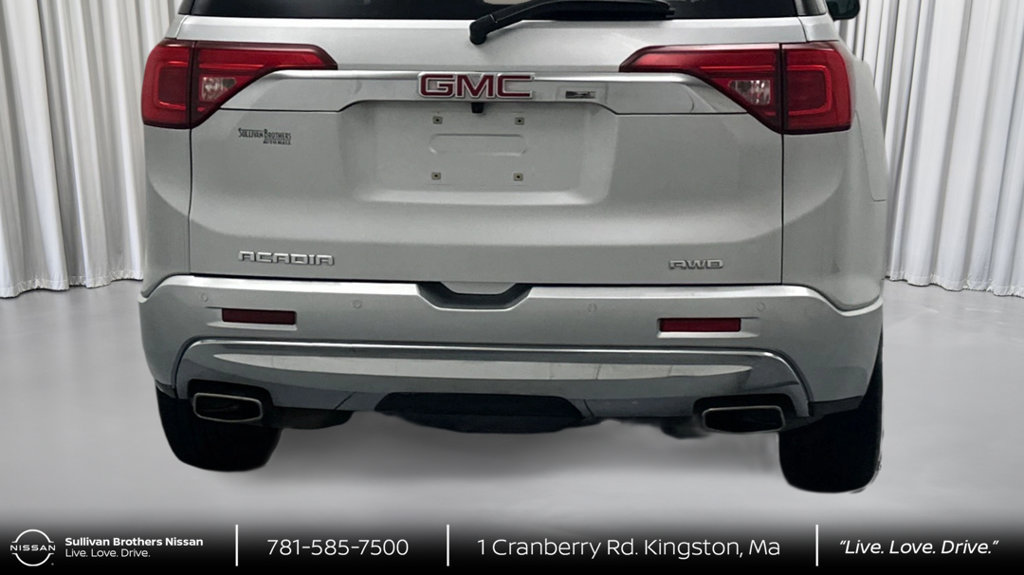 Used 2017 GMC Acadia Denali w/ Technology Package AWD/4WD image 6