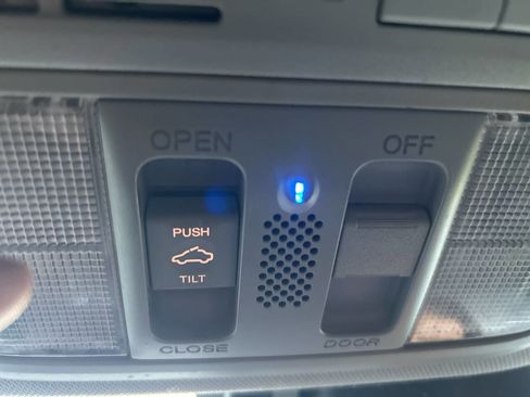 Used 2017 Honda Accord EX-L image 36