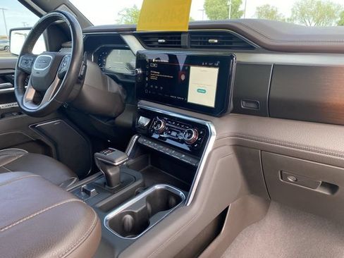 Used 2024 GMC Sierra 1500 Denali RWD image 11