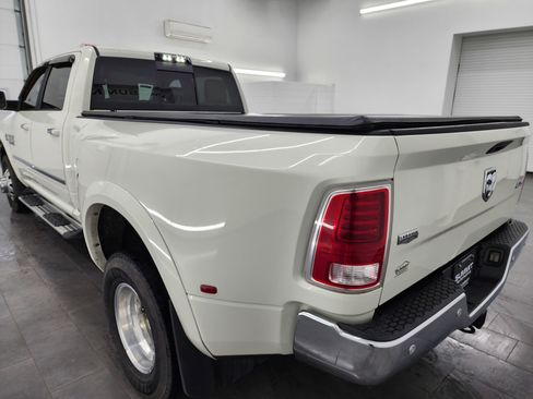 Used 2018 RAM 3500 Laramie image 6