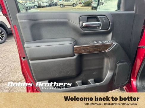 Used 2020 GMC Sierra 1500 SLE w/ SLE Value Package image 13