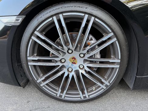 Used 2016 Porsche Cayman RWD image 33