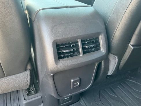 Used 2023 GMC Terrain SLT w/ Infotainment Package II FWD image 36