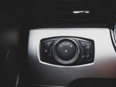 Used 2015 Ford Mustang GT Premium w/ Equipment Group 401A image 8