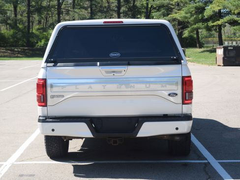 Used 2017 Ford F150 Platinum w/ Equipment Group 701A Luxury image 26