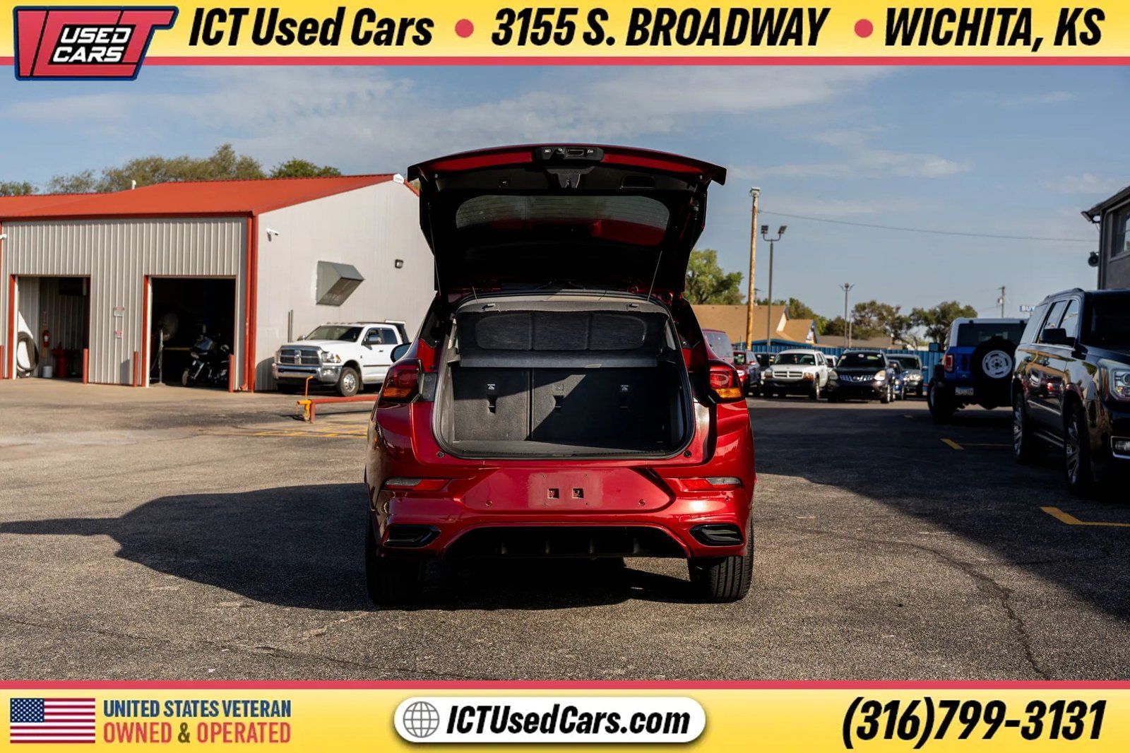 Used 2021 Buick Encore GX Essence w/ Advanced Technology Package FWD image 6