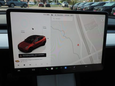 Used 2023 Tesla Model Y Performance image 22