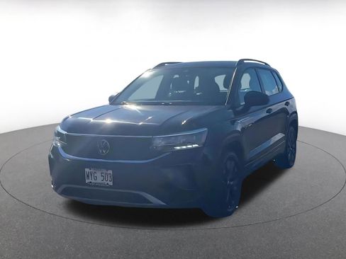 Used 2024 Volkswagen Taos S image 7