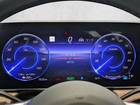Used 2023 Mercedes-Benz EQE 500 4MATIC Sedan image 11