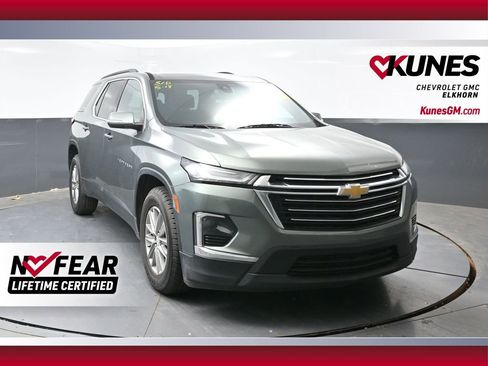 Used 2023 Chevrolet Traverse LT AWD/4WD image 1