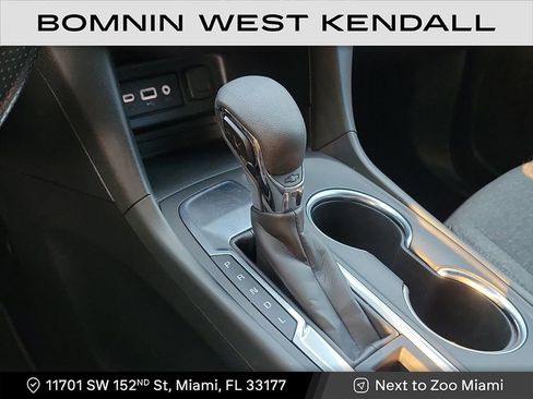 Used 2023 Chevrolet Equinox LT image 21