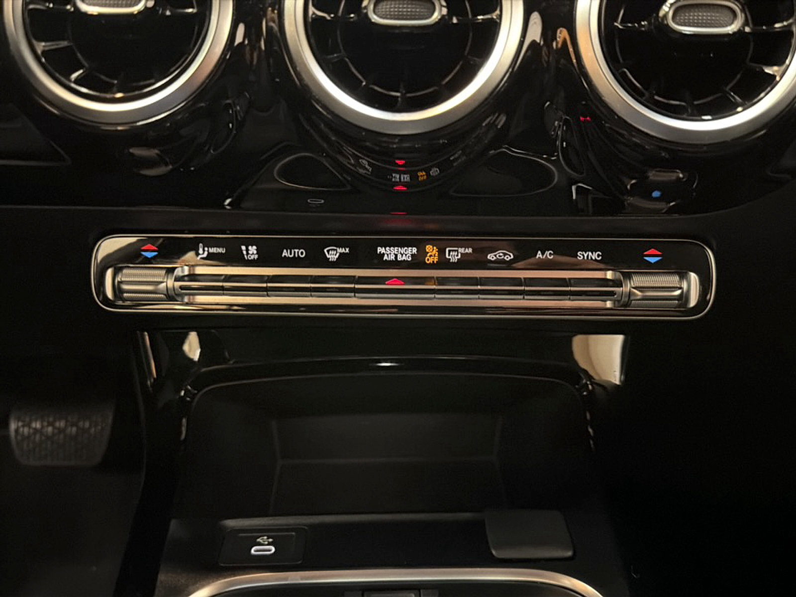 Used 2026 Mercedes-Benz CLA 250 image 17