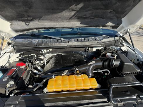 Used 2015 Ford F150 Lariat image 31