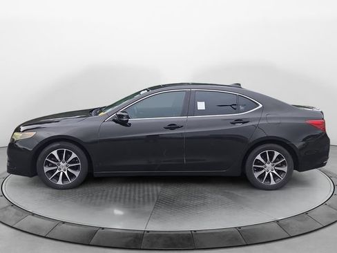 Used 2016 Acura TLX FWD image 2