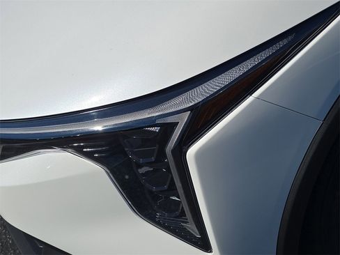 New 2025 Kia K4 LXS image 10