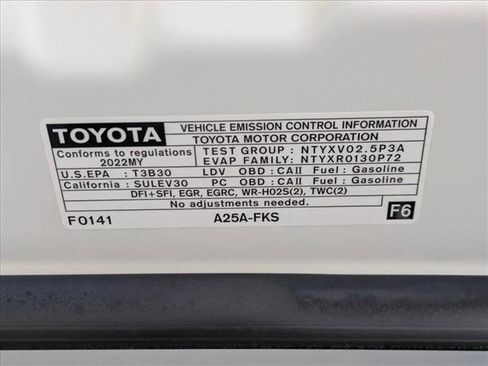 Certified 2022 Toyota Camry SE w/ Convenience Package image 23