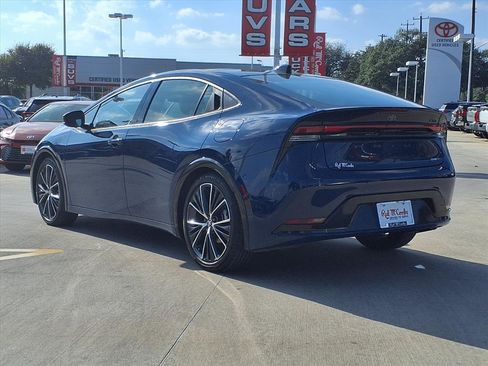 Used 2025 Toyota Prius Limited image 6