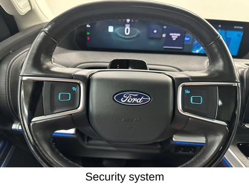 Used 2025 Ford Expedition Max Platinum AWD/4WD image 42