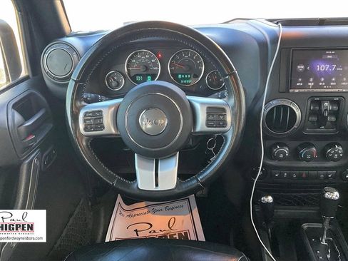 Used 2018 Jeep Wrangler Unlimited Sport image 5