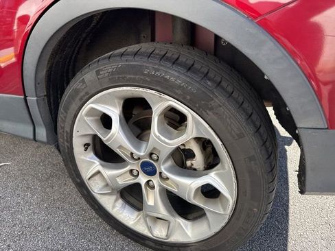 Used 2015 Ford Escape Titanium w/ Equipment Group 301A image 7