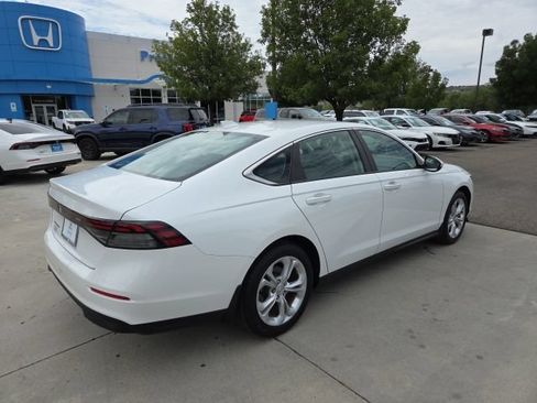 Certified 2023 Honda Accord LX image 5