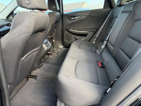 Used 2020 Chevrolet Malibu LT image 14