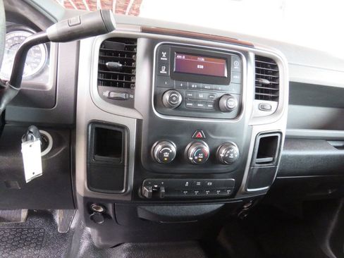 Used 2016 RAM 3500 Tradesman w/ Chrome Appearance Group image 9
