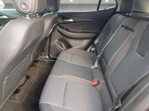 Used 2022 Buick Encore GX Select FWD image 22