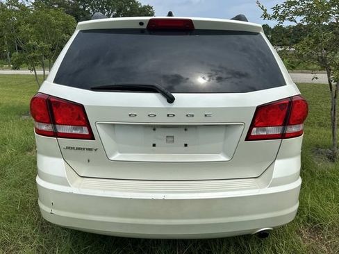 Used 2012 Dodge Journey SE FWD image 4
