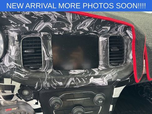 Used 2016 Dodge Charger SXT w/ AWD Plus Group image 14
