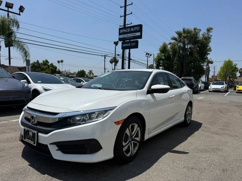 Used 2018 Honda Civic LX image 3
