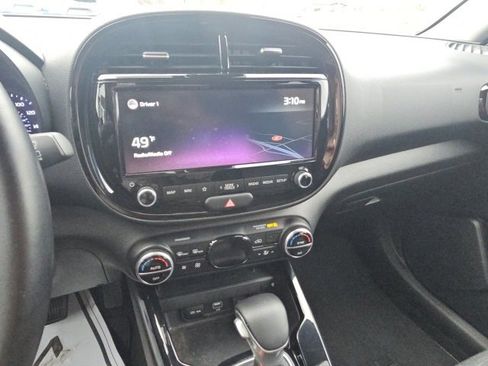 Used 2022 Kia Soul GT-Line image 21