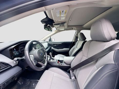 Used 2023 Subaru Outback Premium image 21