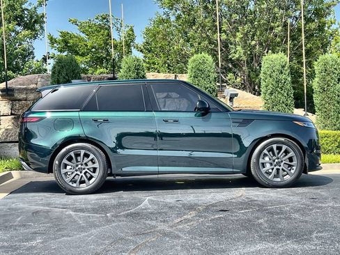 Used 2026 Land Rover Range Rover Sport Dynamic SE AWD/4WD image 6