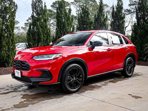 Certified 2026 Honda HR-V Sport image 7