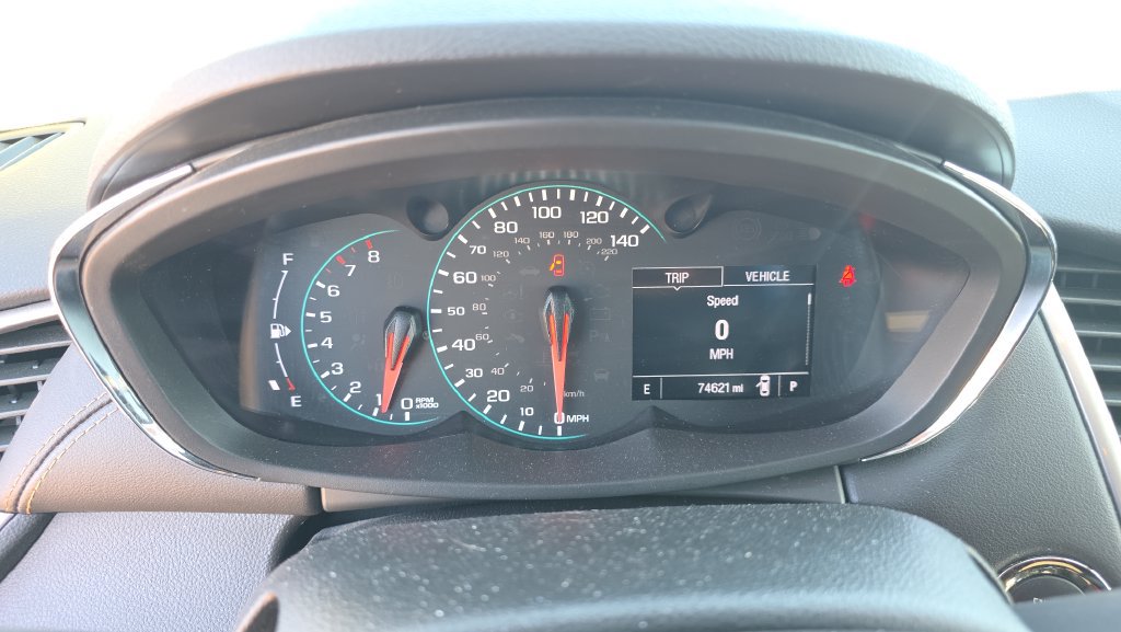 Used 2019 Chevrolet Trax LT w/ LT Convenience Package FWD image 16