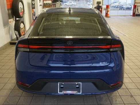 New 2026 Toyota Prius LE image 16