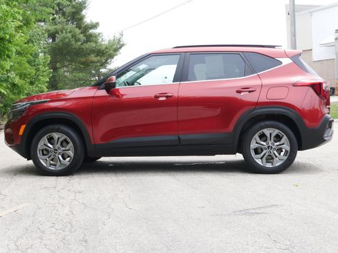 Certified 2024 Kia Seltos S AWD/4WD image 3