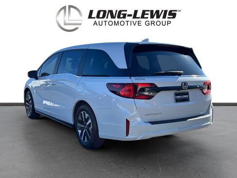 Used 2025 Honda Odyssey EX-L image 4