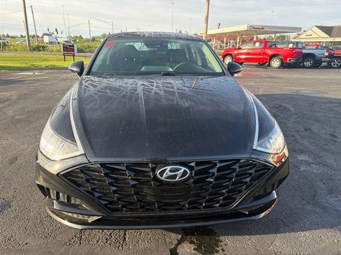 Used 2021 Hyundai Sonata SEL FWD image 2