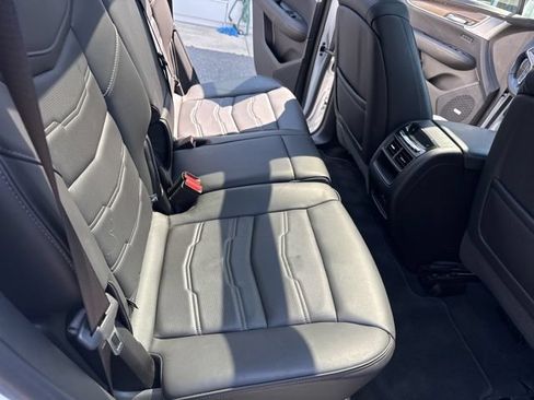Used 2021 Cadillac XT5 Sportv w/ Platinum Package AWD/4WD image 27