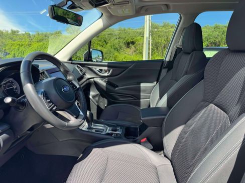 Certified 2023 Subaru Forester Premium AWD/4WD image 9