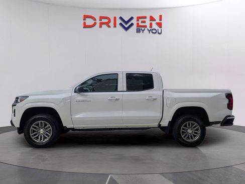 New 2026 Chevrolet Colorado LT RWD image 2