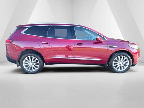 Used 2019 Buick Enclave Premium w/ Experience Buick Package image 8