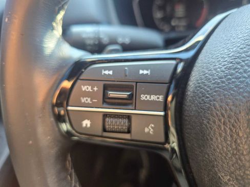Used 2023 Honda Civic Sport image 33