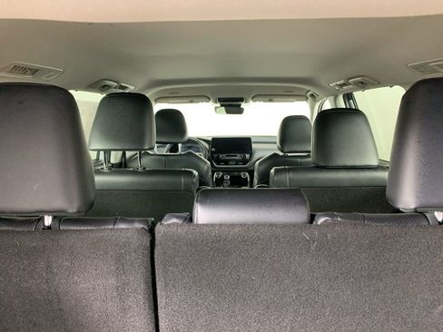 Used 2025 Toyota Grand Highlander FWD image 14